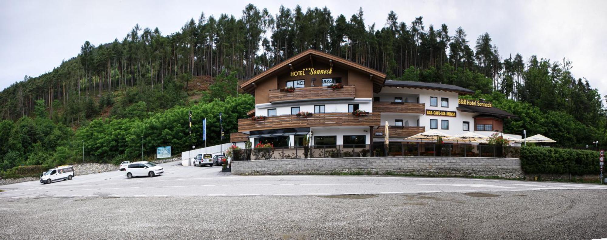 B&B Hotel Sonneck Natz-Schabs Luaran gambar